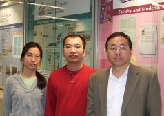 (From right to left) Prof. Lionel NI, the Head of Department; Mr. 
Bingsheng HE; Dr. Qiong LUO, Bingsheng's adviser